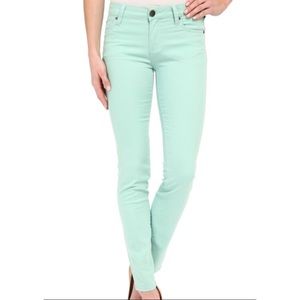 Paige jeans mint green Sz 30. Super soft